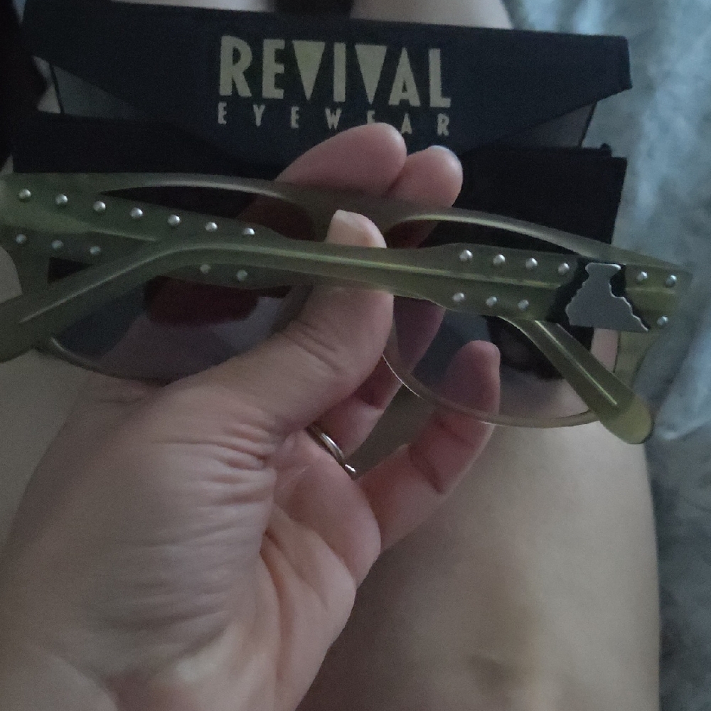 Women's Yellow Studded Rectangular Sunglasses - image 4